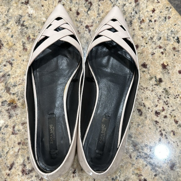 ZARA PATENT FLATS CREAM SIZE 38/8 - Picture 10 of 13